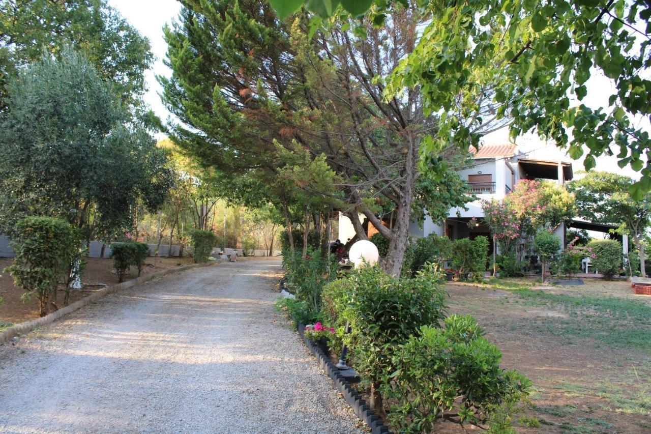 Anastasia Nea Nea Makri Esterno foto