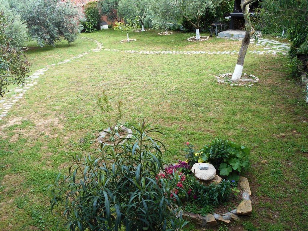 Anastasia Nea Nea Makri Esterno foto